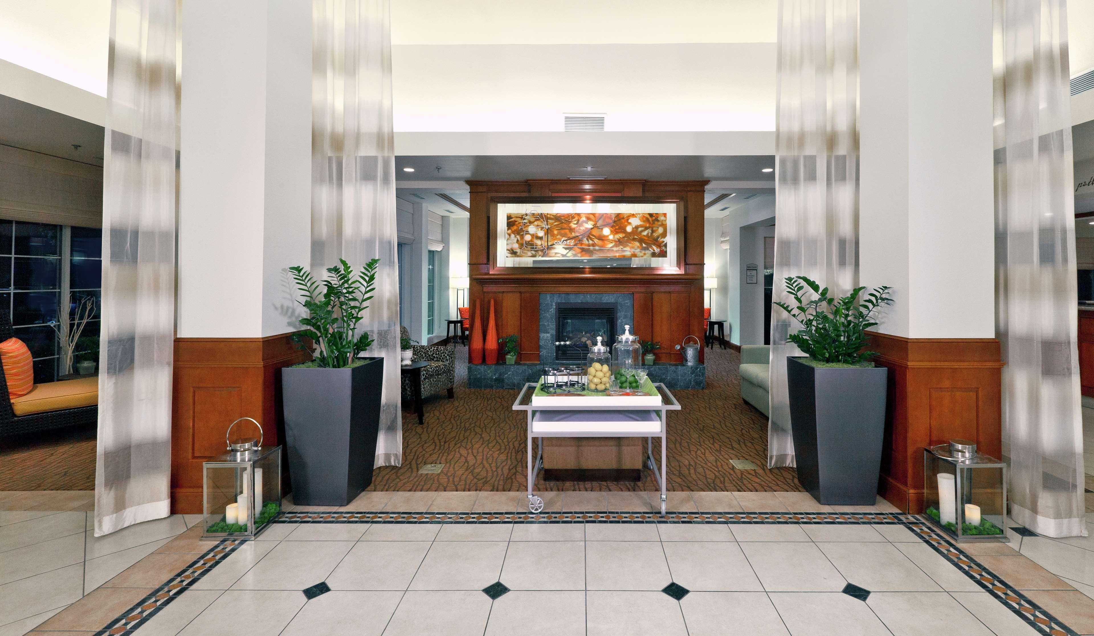 Hilton Garden Inn Ontario Rancho Cucamonga Eksteriør billede