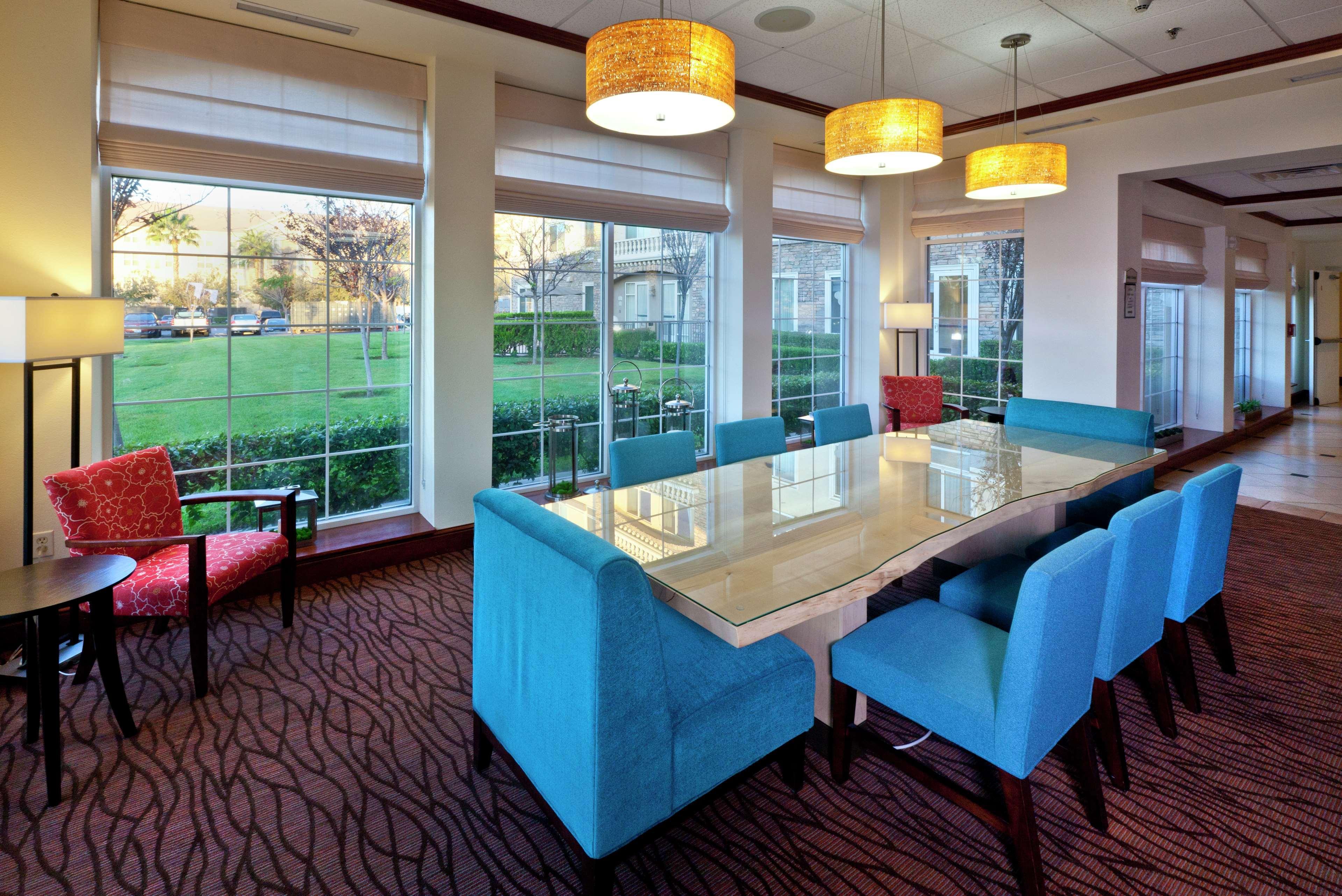Hilton Garden Inn Ontario Rancho Cucamonga Eksteriør billede