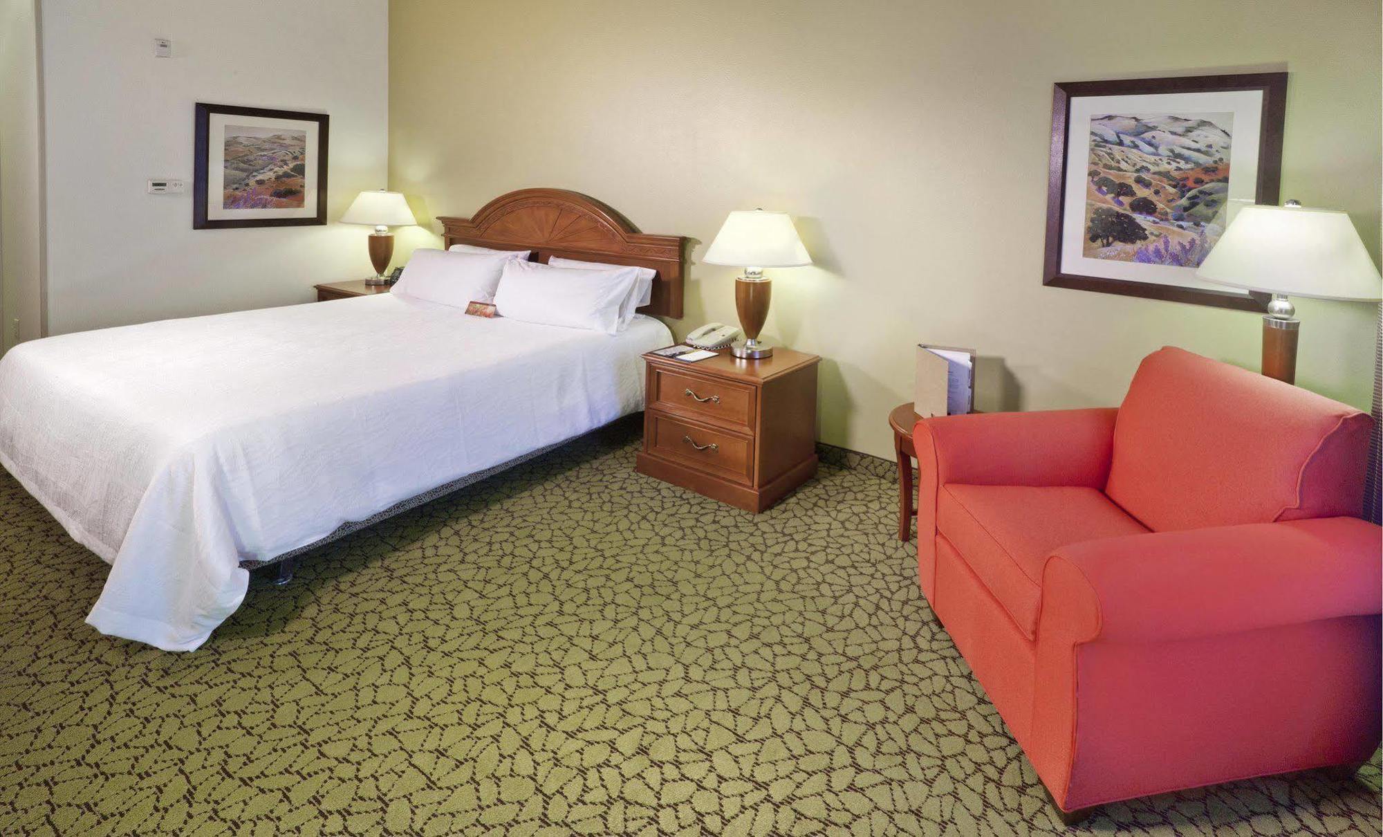 Hilton Garden Inn Ontario Rancho Cucamonga Eksteriør billede